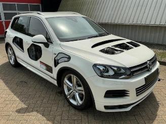 disassembly passenger cars Volkswagen Touareg Touareg (7PA/PH), SUV, 2010 / 2018 4.2 TDI V8 DPF 32V 2010/4