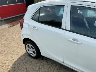 Kia Picanto Picanto (JA), Hatchback, 2017 1.0 DPi 12V picture 16