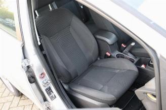 Ford Fiesta Fiesta 6 (JA8), Hatchback, 2008 / 2018 1.0 EcoBoost 12V 100 picture 31