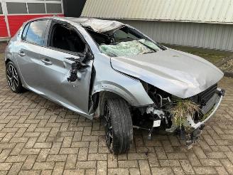 Auto da rottamare Peugeot 208 208 II (UB/UH/UP), Hatchback 5-drs, 2019 1.2 Vti 12V PureTech 100 2025/1