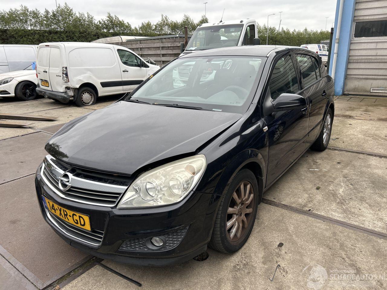 Opel Astra 1.4 TEMPTATION