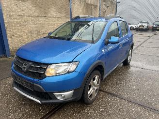 skadebil auto Dacia Sandero 0.9 TCE STEPWAY AMBIANCE 2015/3