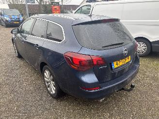 skadebil auto Opel Astra SPORTS TOURER 1.4  TURBO CUSMO 2012/4