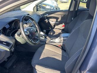 Ford Focus 1.0 ECOBOOST TITANIUM picture 8