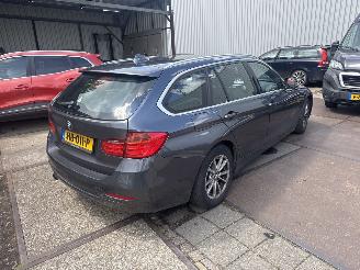 BMW 3-serie 316d  Executive picture 3