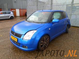 Coche siniestrado Suzuki Swift Swift (ZA/ZC/ZD1/2/3/9), Hatchback, 2005 / 2011 1.3 VVT 16V 2005/8