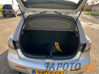 Mazda 3 3 Sport (BK), Hatchback, 2003 / 2009 1.6i 16V picture 15