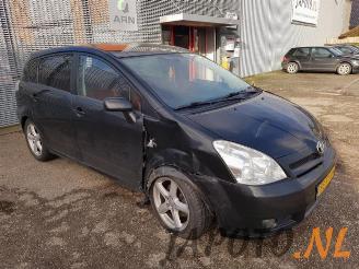 Toyota Corolla-verso Corolla Verso (R10/11), MPV, 2004 / 2009 2.2 D-4D 16V Cat Clean Power picture 6