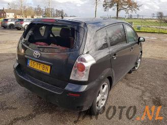 Toyota Corolla-verso Corolla Verso (R10/11), MPV, 2004 / 2009 2.2 D-4D 16V Cat Clean Power picture 4