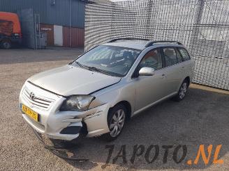 Coche siniestrado Toyota Avensis Avensis Wagon (T25/B1E), Combi, 2003 / 2008 2.0 16V D-4D-F 2007/1