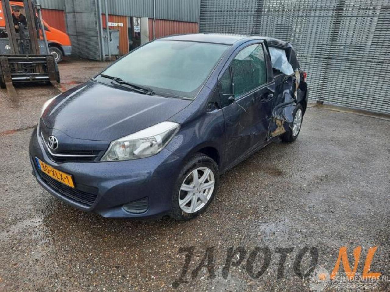Toyota Yaris Yaris III (P13), Hatchback, 2010 / 2020 1.0 12V VVT-i