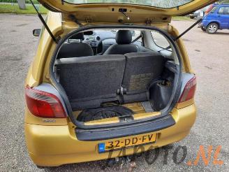 Toyota Yaris Yaris (P1), Hatchback, 1999 / 2005 1.0 16V VVT-i picture 9