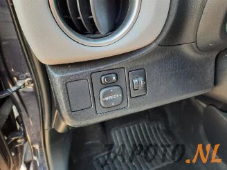 Toyota Yaris Yaris III (P13), Hatchback, 2010 / 2020 1.33 16V Dual VVT-I picture 14