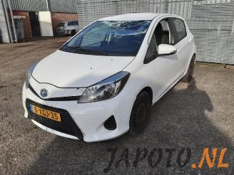 demontáž osobní automobily Toyota Yaris Yaris III (P13), Hatchback, 2010 / 2020 1.5 16V Hybrid 2014/8