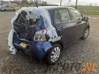 Toyota Yaris Yaris II (P9), Hatchback, 2005 / 2014 1.3 16V VVT-i picture 5