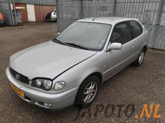 demontáž osobní automobily Toyota Corolla Corolla (EB/WZ/CD), Hatchback, 2000 / 2002 1.6 16V VVT-i 2002/1