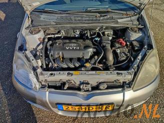 Toyota Yaris Yaris (P1), Hatchback, 1999 / 2005 1.5 T Sport 16V VVT-i picture 17