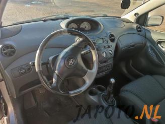 Toyota Yaris Yaris (P1), Hatchback, 1999 / 2005 1.5 T Sport 16V VVT-i picture 16
