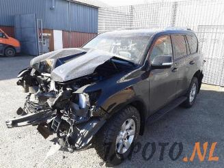 Uttjänta bilar auto Toyota Landcruiser Land Cruiser (J15), Terreinwagen, 2009 2.8 D-4D 16V 2018/8