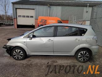 Toyota Corolla-verso Corolla Verso (R10/11), MPV, 2004 / 2009 1.6 16V VVT-i picture 2