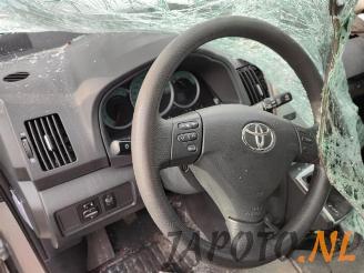 Toyota Corolla-verso Corolla Verso (R10/11), MPV, 2004 / 2009 1.6 16V VVT-i picture 12