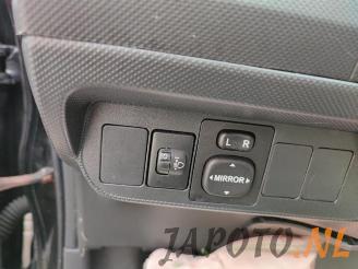 Toyota Auris Auris (E15), Hatchback, 2006 / 2012 1.6 Dual VVT-i 16V picture 12