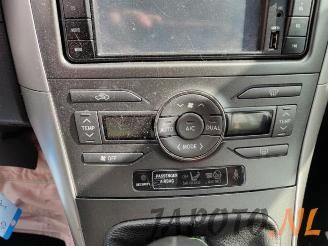 Toyota Auris Auris (E15), Hatchback, 2006 / 2012 1.6 Dual VVT-i 16V picture 14