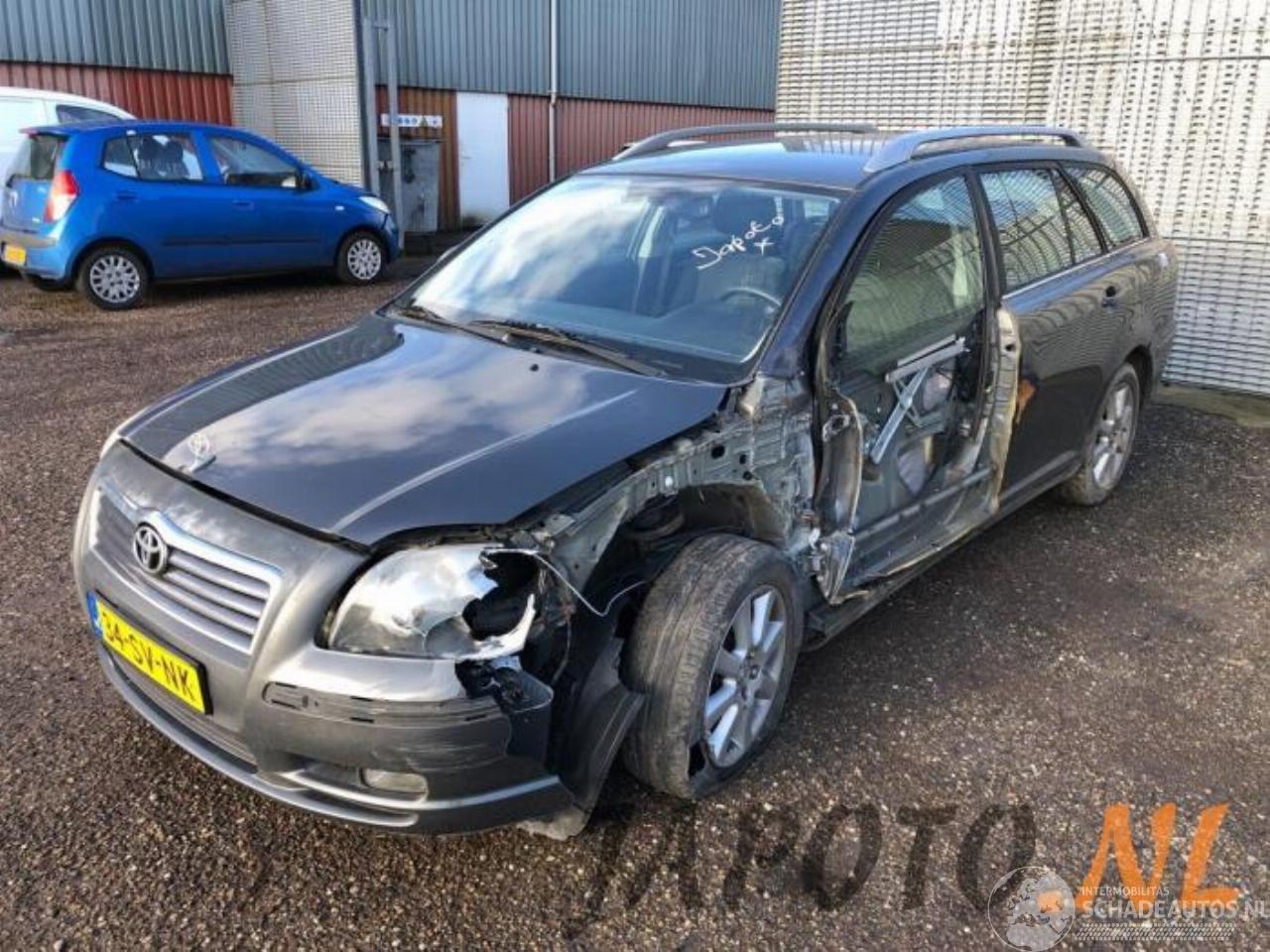 Toyota Avensis Avensis Wagon (T25/B1E), Combi, 2003 / 2008 2.0 16V VVT-i D4