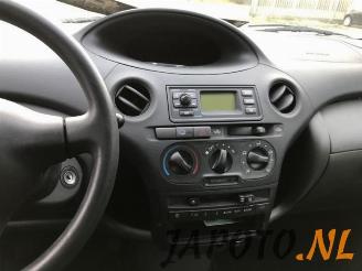 Toyota Yaris Yaris (P1), Hatchback, 1999 / 2005 1.0 16V VVT-i picture 11