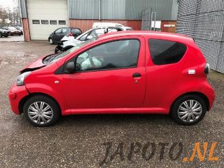 Toyota Aygo Aygo (B10), Hatchback, 2005 / 2014 1.0 12V VVT-i picture 2