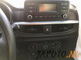 Kia Picanto Picanto (JA), Hatchback, 2017 1.0 12V picture 11