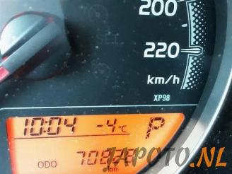 Toyota Yaris Yaris III (P13), Hatchback, 2010 / 2020 1.33 16V Dual VVT-I picture 9