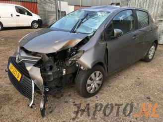 Uttjänta bilar auto Toyota Yaris Yaris III (P13), Hatchback, 2010 / 2020 1.0 12V VVT-i 2016/5