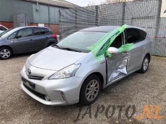 Vrakbiler auto Toyota Prius Plus Prius Plus (ZVW4), MPV, 2011 1.8 Hybrid 16V 2012/11