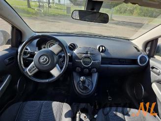Mazda 2 2 (DE), Hatchback, 2007 / 2015 1.3 16V S-VT High Power picture 9
