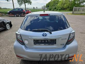 Toyota Yaris Yaris III (P13), Hatchback, 2010 / 2020 1.5 16V Hybrid picture 4