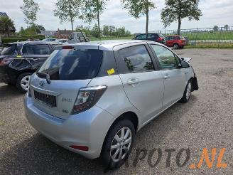 Toyota Yaris Yaris III (P13), Hatchback, 2010 / 2020 1.5 16V Hybrid picture 5