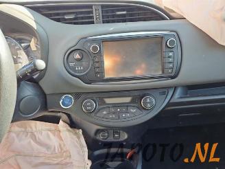 Toyota Yaris Yaris III (P13), Hatchback, 2010 / 2020 1.5 16V Hybrid picture 10