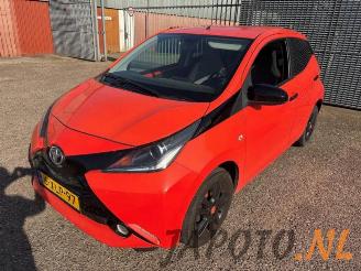 Vrakbiler auto Toyota Aygo Aygo (B40), Hatchback, 2014 1.0 12V VVT-i 2014/9