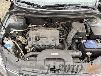 Kia Pro cee d Pro cee'd (EDB3), Hatchback 3-drs, 2008 / 2012 1.4 CVVT 16V picture 12