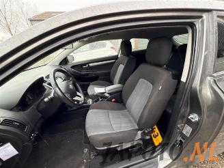 Kia Pro cee d Pro cee'd (EDB3), Hatchback 3-drs, 2008 / 2012 1.4 CVVT 16V picture 13