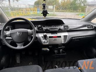 Honda Fr-v FR-V (BE), MPV, 2005 / 2009 1.7 16V picture 9