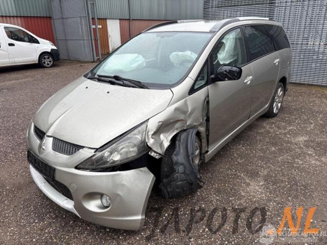 Mitsubishi Grandis Grandis (NA), MPV, 2004 / 2010 2.4 16V MIVEC
