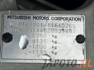 Mitsubishi Grandis Grandis (NA), MPV, 2004 / 2010 2.4 16V MIVEC picture 15