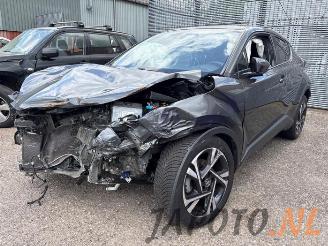 Coche siniestrado Toyota C-HR C-HR (X1,X5), SUV, 2016 1.8 16V Hybrid 2023/7
