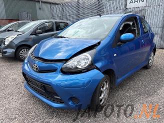 Coche siniestrado Toyota Aygo Aygo (B10), Hatchback, 2005 / 2014 1.0 12V VVT-i 2014/2