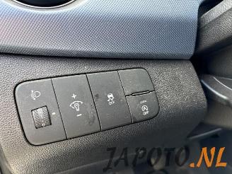 Hyundai I-10 i10 (B5), Hatchback, 2013 / 2019 1.0 12V picture 12