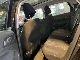 Peugeot 308 1.6 BlueHDI Blue Lease Executive picture 10