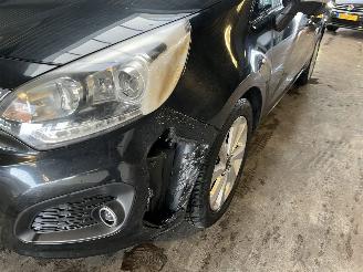 Kia Rio 1.4 CVVT Plus Pack picture 9