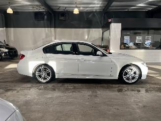 BMW 3-serie 318i M Sport 90.000 KM NAP! picture 6